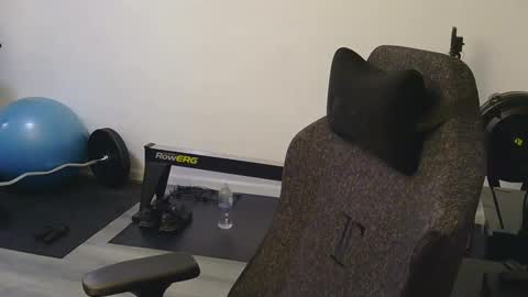 Snapshot of callmenny chatting on November 2025 01:46:02 PM Nny online show from November 2025 01:46:02 PM