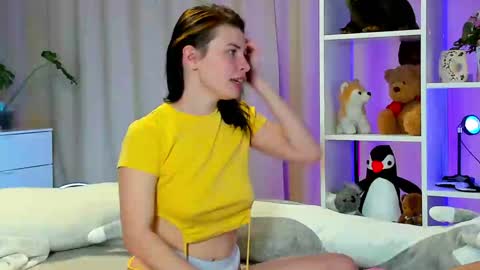 Snapshot of callmetori chatting on December 2024 10:50:02 AM Frida online show from December 2024 10:50:02 AM