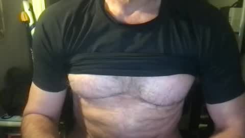 Snapshot of callum5555 chatting on May 2026 12:08:02 AM callum5555 online show from May 2026 12:08:02 AM