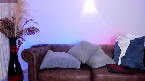 calmacaos online show from February 2026 01:20:01 PM