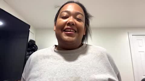 Snapshot of cals9x chatting on January 2025 09:52:02 PM camzxoxox online show from January 2025 09:52:02 PM