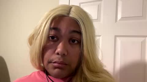 Snapshot of cals9x chatting on December 2025 11:53:01 PM camzxoxox online show from December 2025 11:53:01 PM