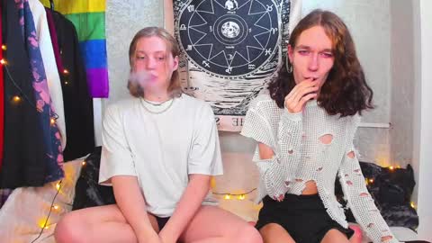 Snapshot of calvin_kevin_grem chatting on February 2025 08:50:01 AM Calvin Kevin Grem online show from February 2025 08:50:01 AM