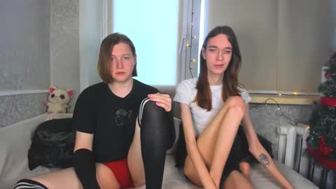 Snapshot of calvin_kevin_grem chatting on December 2025 05:46:01 AM Calvin Kevin Grem online show from December 2025 05:46:01 AM