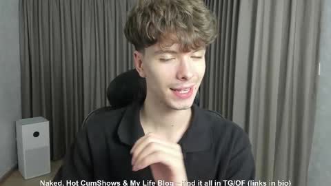 Hey I am Calvin  online show from November 2025 02:21:02 PM