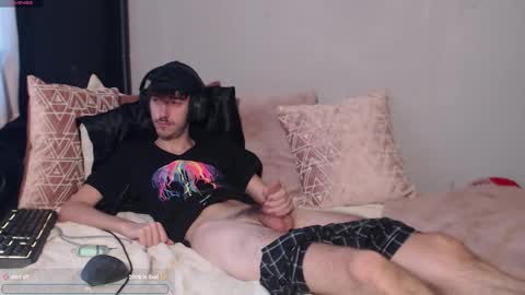 Snapshot of calvin_tanner chatting on October 2025 06:07:02 PM calvin_tanner online show from October 2025 06:07:02 PM