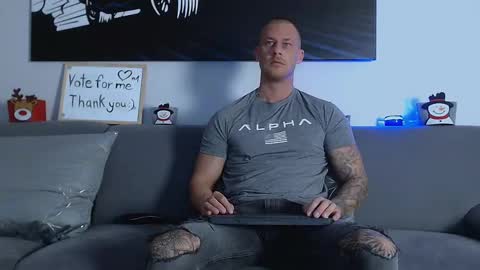 Snapshot of calvinhunt69 chatting on December 2024 12:34:02 AM Calvin online show from December 2024 12:34:02 AM