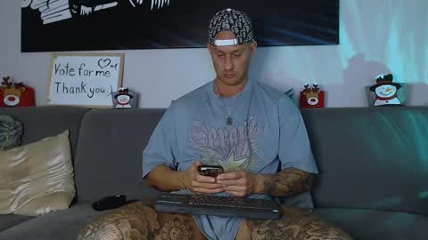 Snapshot of calvinhunt69 chatting on December 2024 10:30:01 PM Calvin online show from December 2024 10:30:01 PM