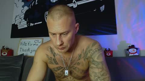 Snapshot of calvinhunt69 chatting on December 2024 10:25:02 PM Calvin online show from December 2024 10:25:02 PM