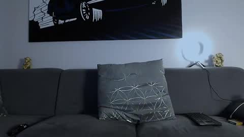 Snapshot of calvinhunt69 chatting on January 2025 07:46:01 AM Calvin online show from January 2025 07:46:01 AM