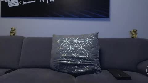 Snapshot of calvinhunt69 chatting on February 2025 10:10:02 PM Calvin online show from February 2025 10:10:02 PM