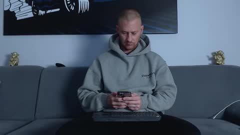 Snapshot of calvinhunt69 chatting on February 2025 08:16:02 AM Calvin online show from February 2025 08:16:02 AM