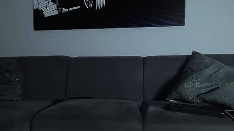 Snapshot of calvinhunt69 chatting on October 2025 08:48:01 PM Calvin online show from October 2025 08:48:01 PM