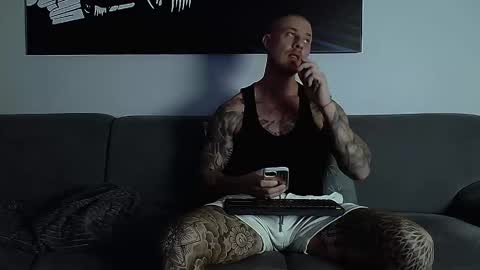 Snapshot of calvinhunt69 chatting on October 2025 10:28:02 PM Calvin online show from October 2025 10:28:02 PM