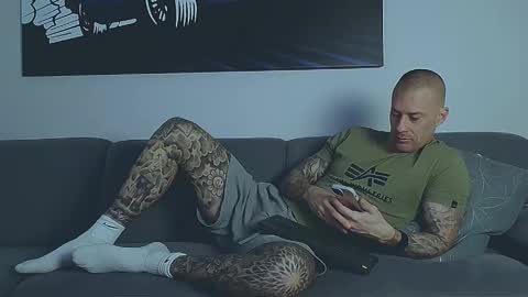 Calvin  online show from February 2026 08:21:01 AM