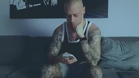 Calvin  online show from February 2026 08:05:02 AM