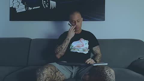 Calvin  online show from March 2026 07:37:02 AM