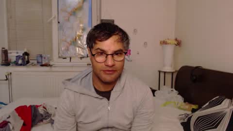 Calvinjohnlad online show from November 2025 03:08:02 PM