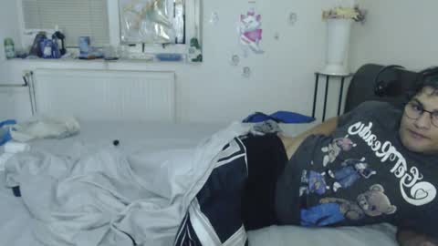 Calvinjohnlad online show from December 2025 06:45:02 PM