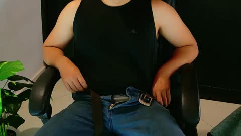 camara110 online show from January 2025 05:44:02 PM