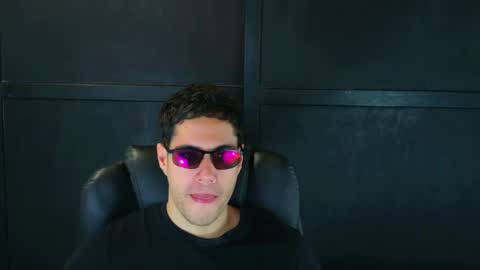 camara110 online show from February 2025 11:46:02 PM