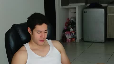 Snapshot of camara110 chatting on June 2026 02:03:01 AM camara110 online show from June 2026 02:03:01 AM