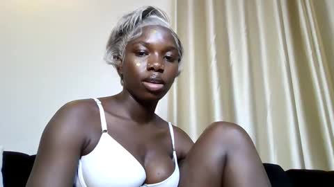 Princess online show from April 2026 02:44:01 PM