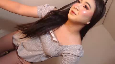 camela_star online show from April 2026 02:57:01 PM