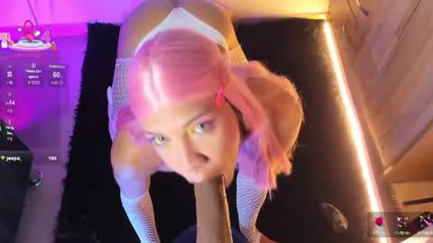 INDEPENDENT MODEL online show from April 2026 03:21:01 AM