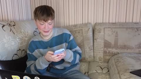 Snapshot of cameron_crowly chatting on January 2025 08:25:01 AM Cameron online show from January 2025 08:25:01 AM