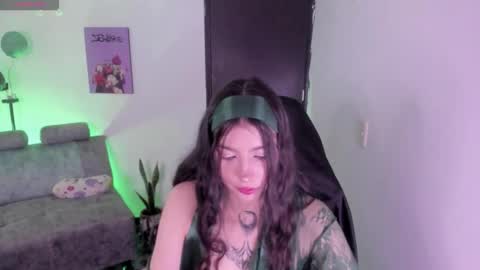 CAMI  online show from November 2025 10:46:01 PM