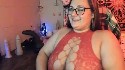 Camie Ray  online show from December 2024 09:32:02 PM