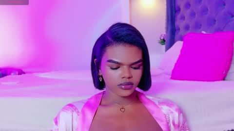 camiestrada online show from October 2025 01:24:01 AM