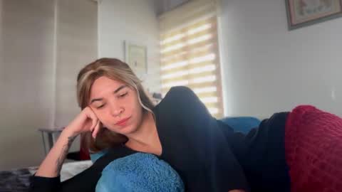 Snapshot of camii19y chatting on November 2025 04:09:02 PM camii19y online show from November 2025 04:09:02 PM