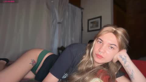 Snapshot of camii19y chatting on February 2026 12:29:01 AM camii19y online show from February 2026 12:29:01 AM