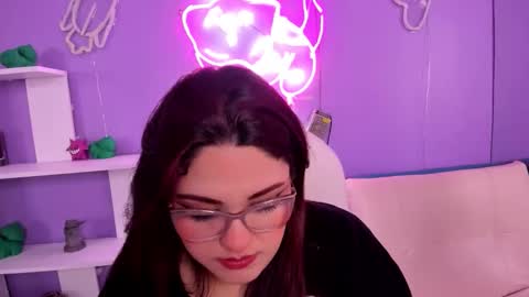 Camila Osorio online show from November 2025 08:08:01 PM