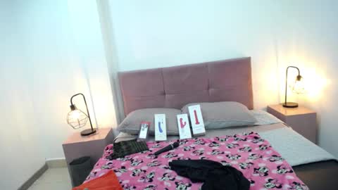 CamiilaReyes online show from February 2025 06:13:02 PM