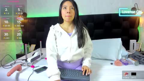 Snapshot of camila__gomez_ chatting on December 2025 12:25:01 PM camila__gomez_ online show from December 2025 12:25:01 PM