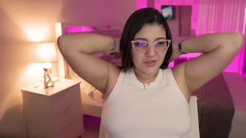 Camila buitrago online show from December 2024 10:10:02 PM