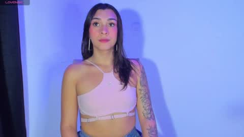  s online show from February 2025 02:18:01 AM