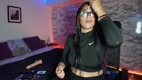 Snapshot of camila_iroose chatting on February 2026 01:15:02 AM Camila Roose online show from February 2026 01:15:02 AM