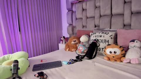 Snapshot of camila_matinez_ chatting on January 2025 02:43:01 AM Camila online show from January 2025 02:43:01 AM