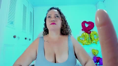 Snapshot of camilaa_foxxx chatting on February 2025 11:58:02 PM camilaa foxxx online show from February 2025 11:58:02 PM