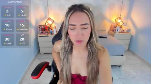 CAMILA  online show from February 2026 07:21:01 PM