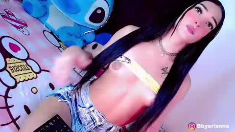 Snapshot of camilajhoones chatting on June 2026 06:16:02 AM camilajhoones online show from June 2026 06:16:02 AM