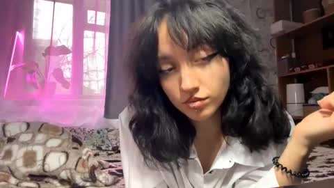 Snapshot of camilaligons chatting on November 2025 09:12:02 AM Reily online show from November 2025 09:12:02 AM