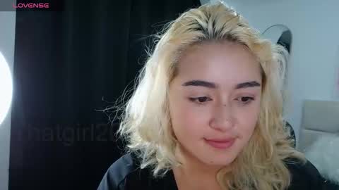 Snapshot of camilamarsh chatting on January 2026 01:04:01 PM camilamarsh online show from January 2026 01:04:01 PM