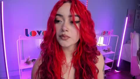 Camila  online show from April 2026 07:58:01 PM