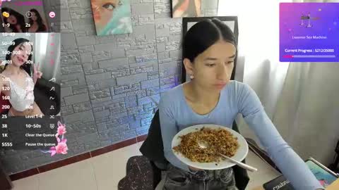 Snapshot of camilavill chatting on February 2026 07:01:01 PM CamilaVill online show from February 2026 07:01:01 PM