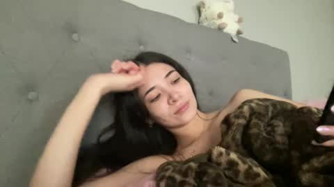 Camila Cruz online show from September 2025 12:40:02 PM